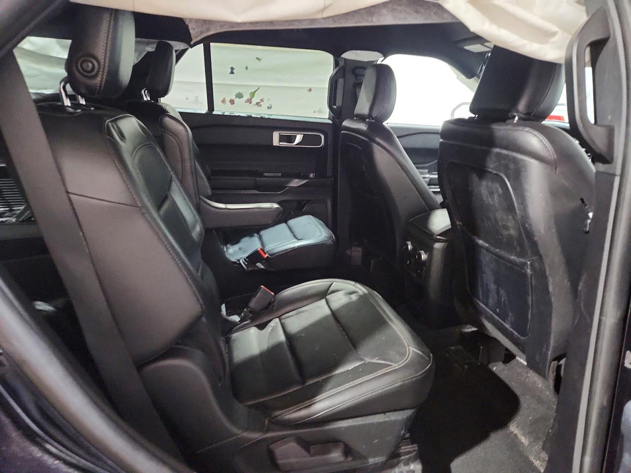 2020 FORD EXPLORER XLT photo 28