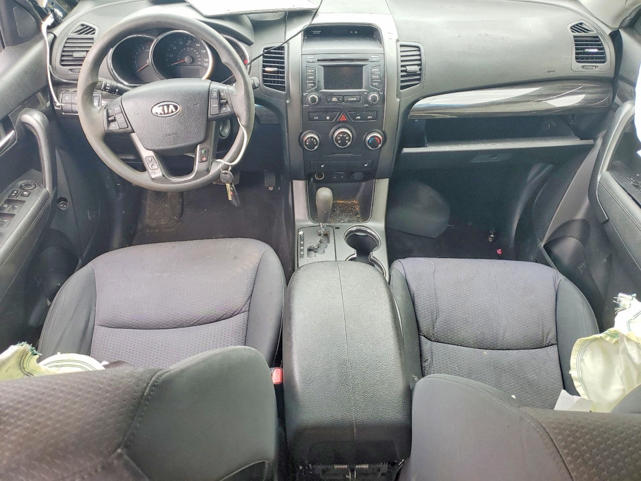 2013 KIA SORENTO LX photo 8