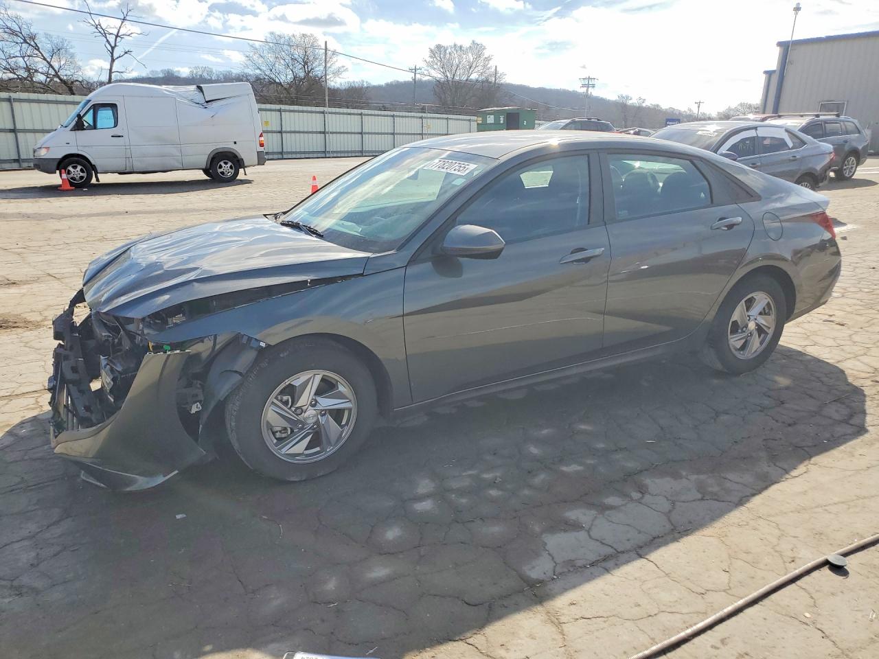 2024 HYUNDAI ELANTRA