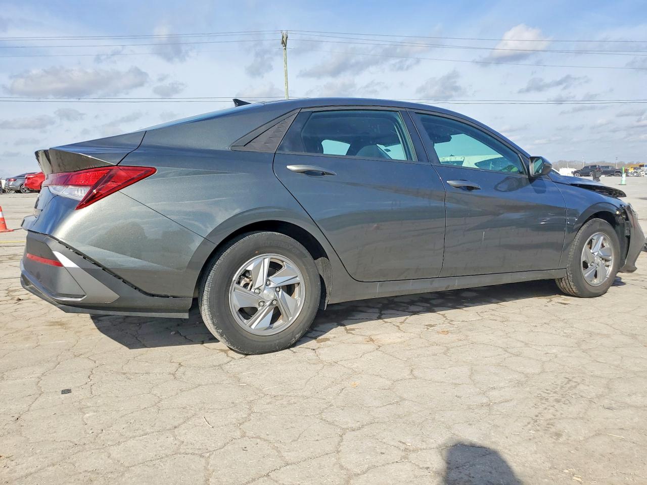 2024 HYUNDAI ELANTRA SE photo 5