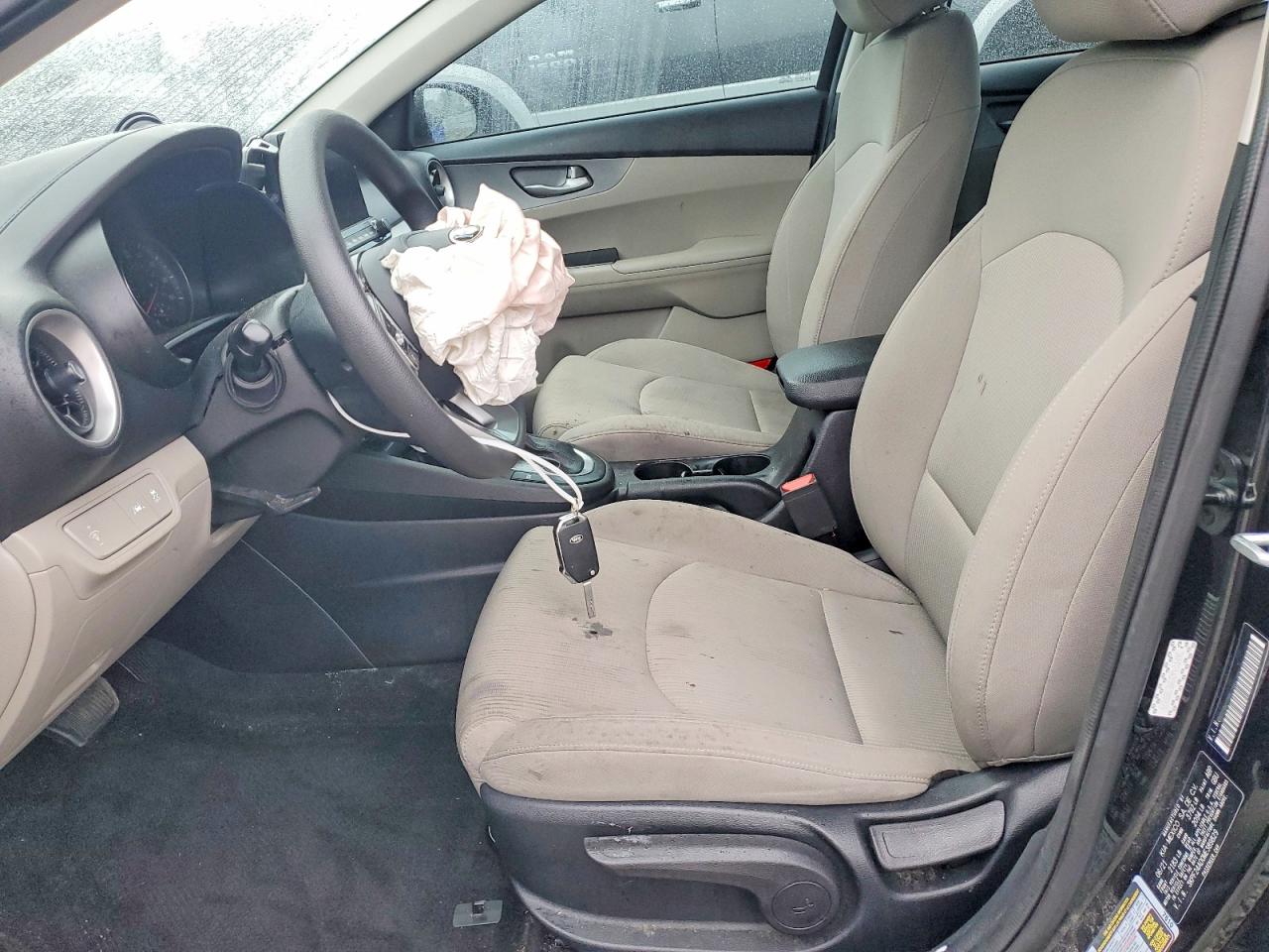 2021 KIA FORTE photo 7