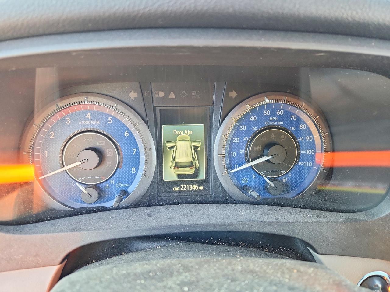 2016 TOYOTA SIENNA XLE 8-PASSENGER photo 9