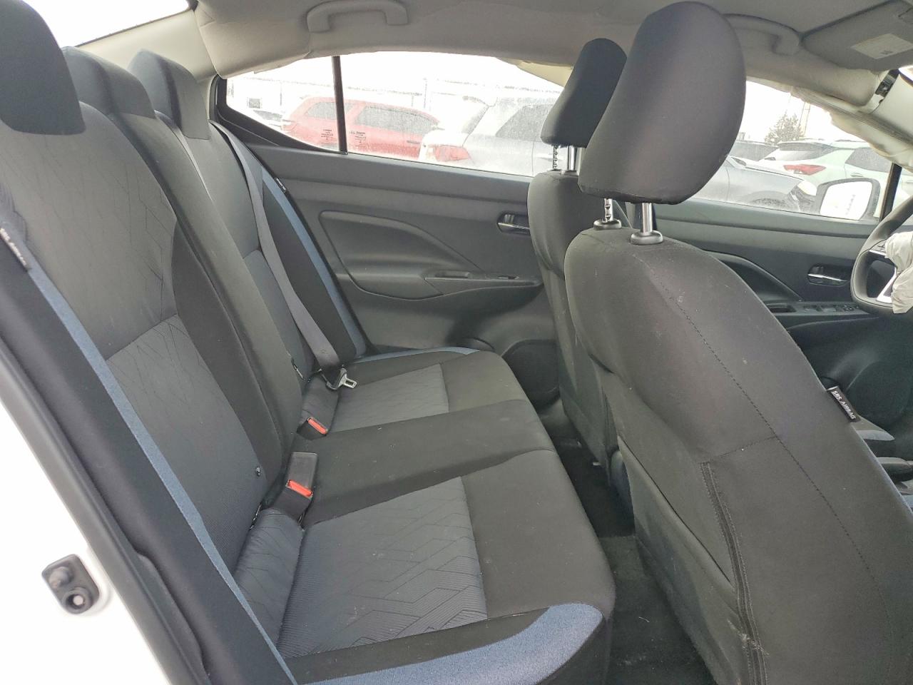 2024 NISSAN VERSA SV photo 10
