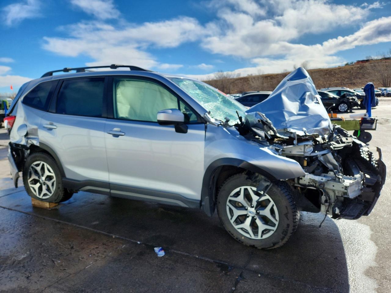 2019 SUBARU FORESTER PREMIUM photo 10