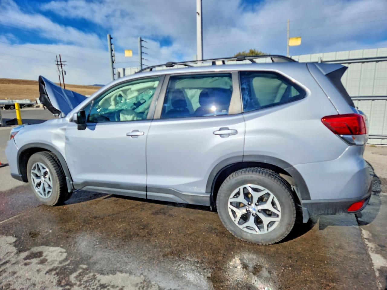 2019 SUBARU FORESTER PREMIUM photo 4