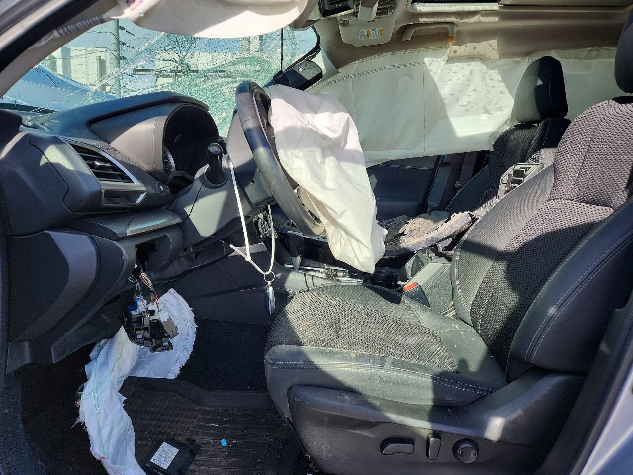 2019 SUBARU FORESTER PREMIUM photo 19