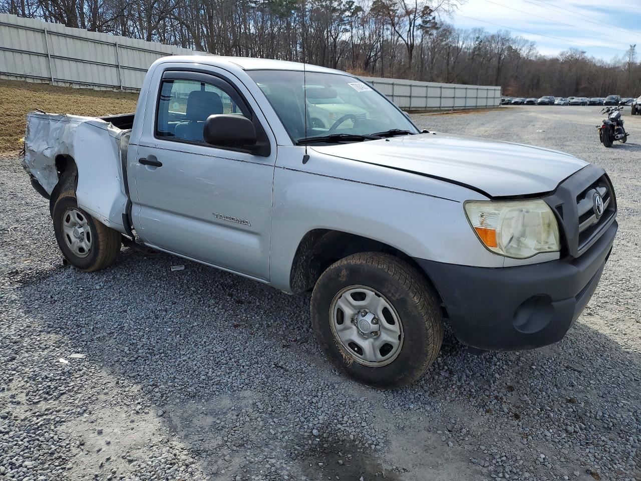 2009 TOYOTA TACOMA photo 4