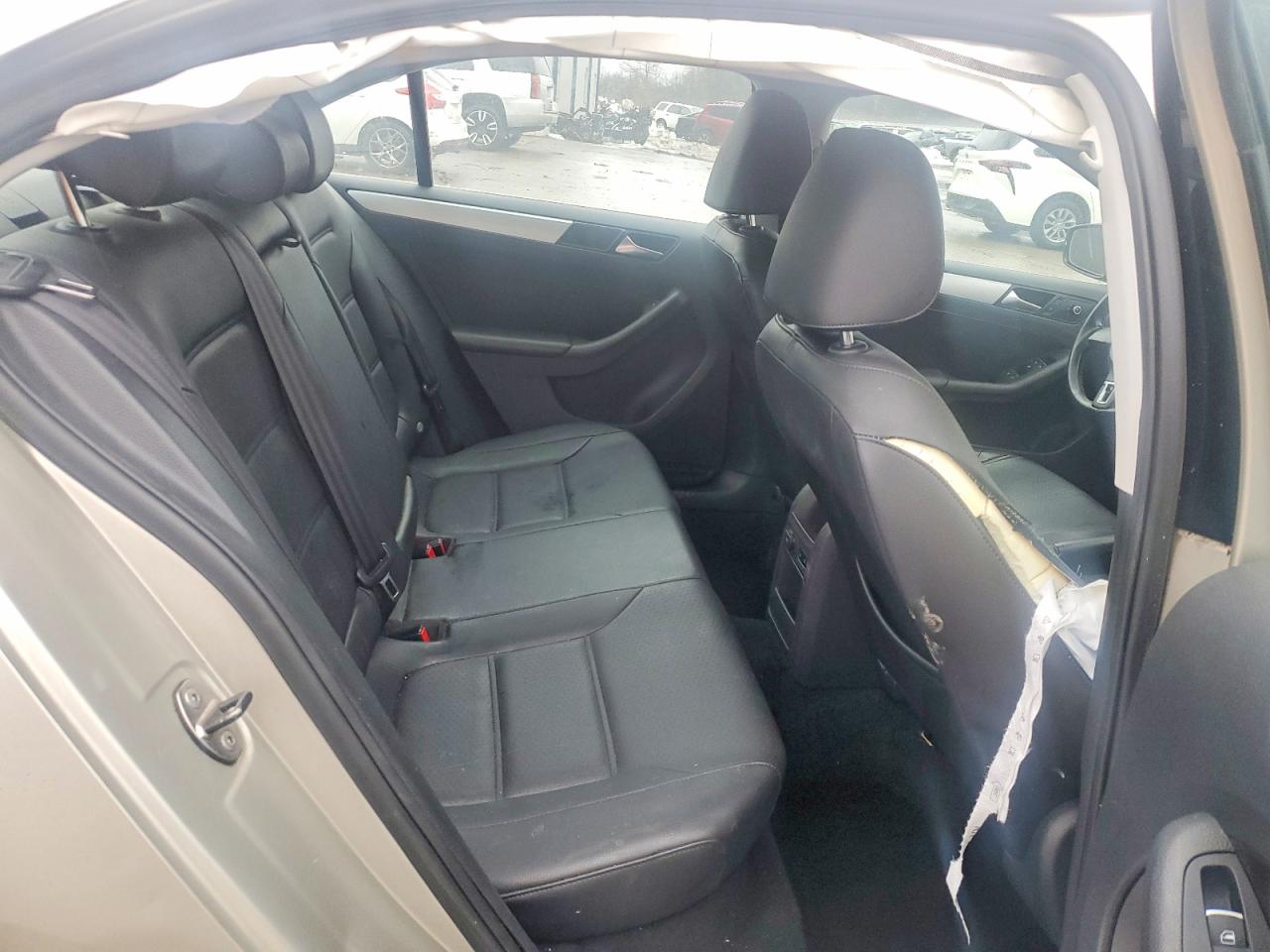 2013 VOLKSWAGEN JETTA SE photo 28
