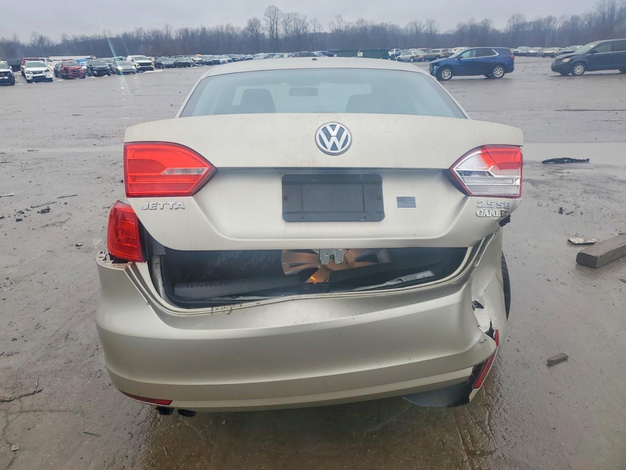 2013 VOLKSWAGEN JETTA SE photo 16