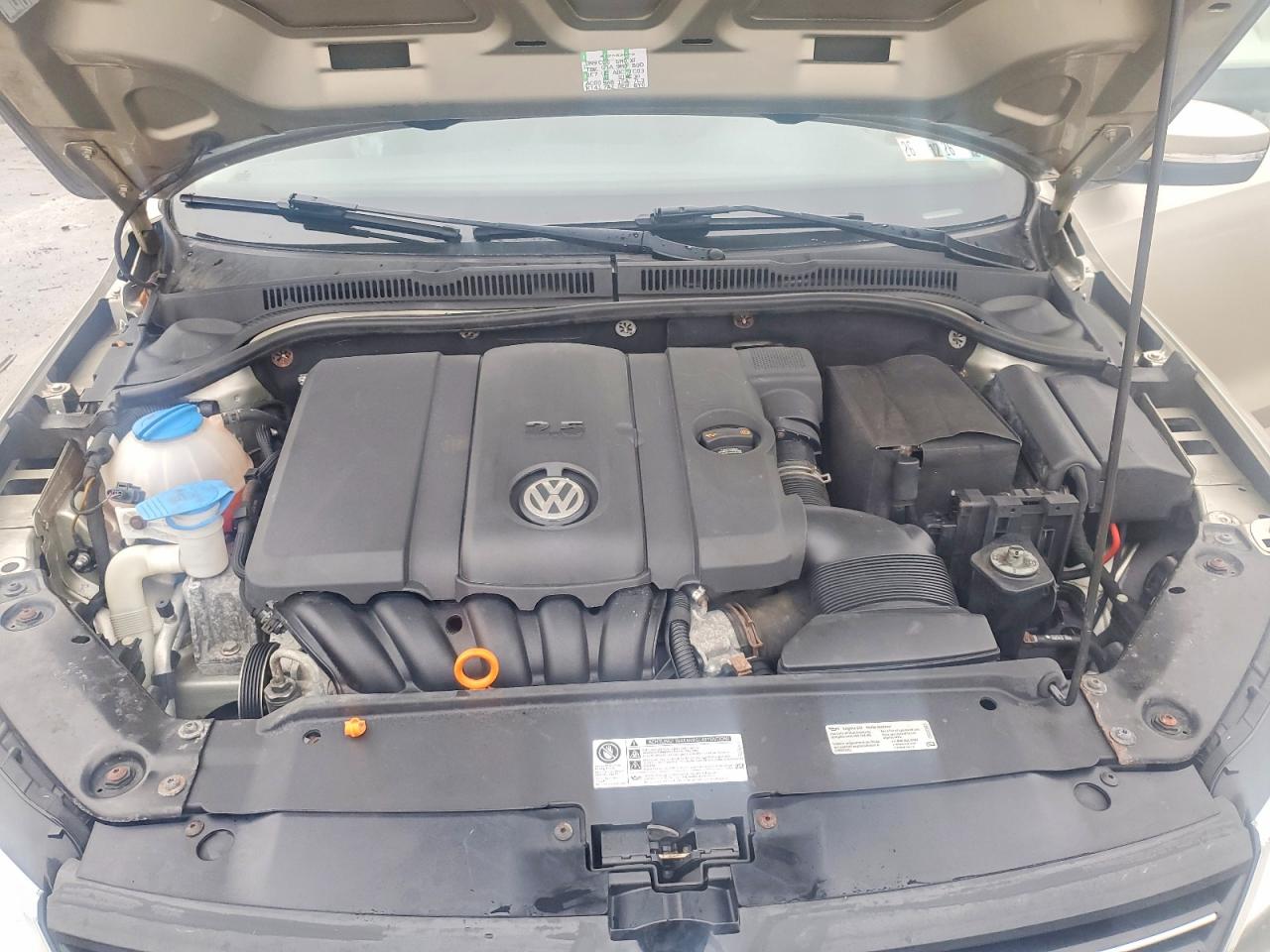 2013 VOLKSWAGEN JETTA SE photo 31