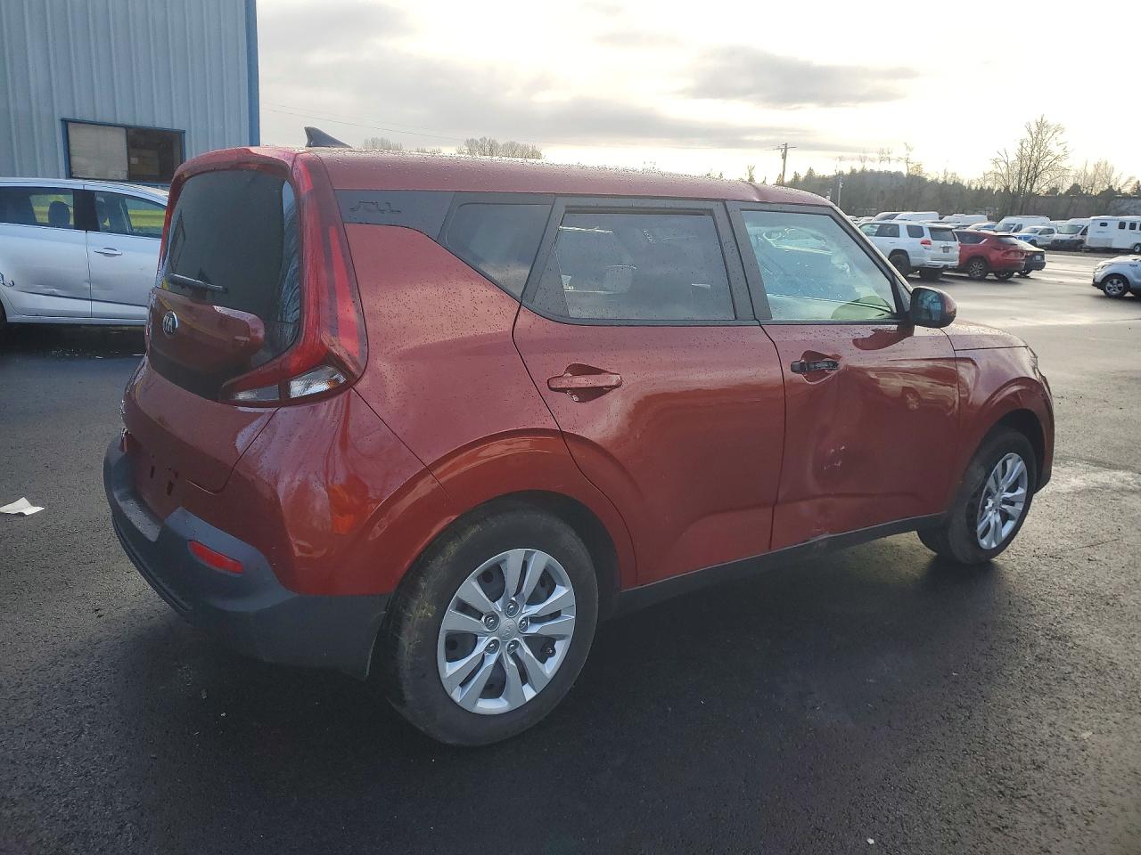 2021 KIA SOUL LX photo 3