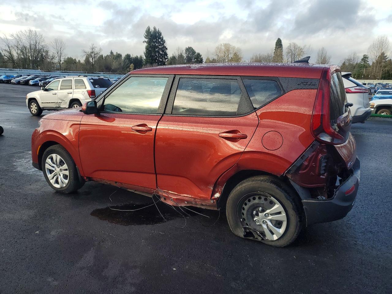 2021 KIA SOUL LX photo 2