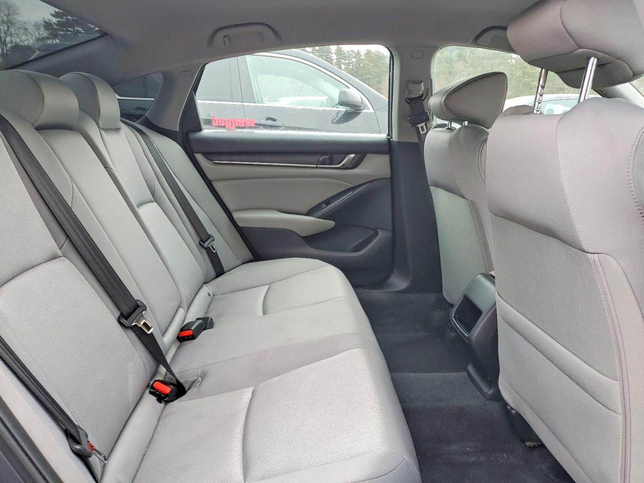 2020 HONDA ACCORD LX photo 19