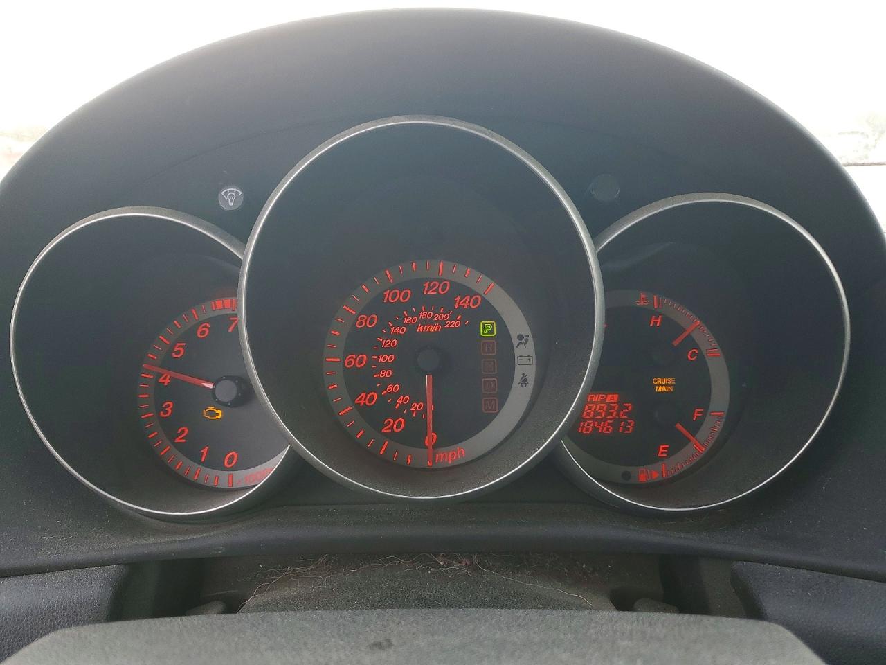 2004 MAZDA 3 HATCHBACK photo 9