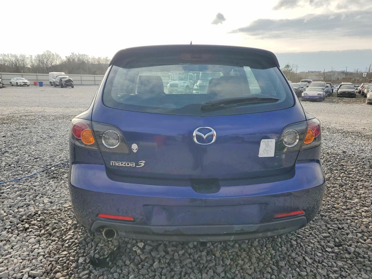 2004 MAZDA 3 HATCHBACK photo 6