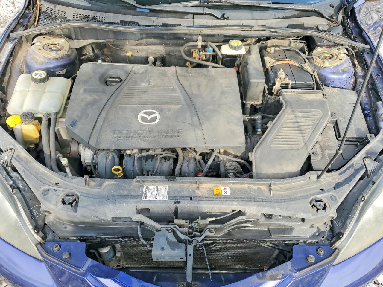 2004 MAZDA 3 HATCHBACK photo 11