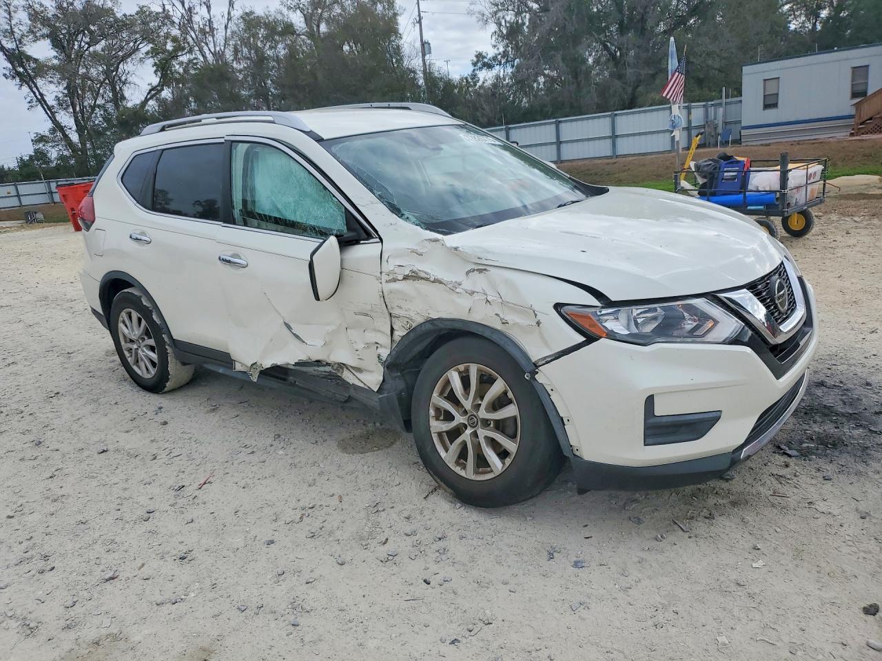 2020 NISSAN ROGUE SV photo 10