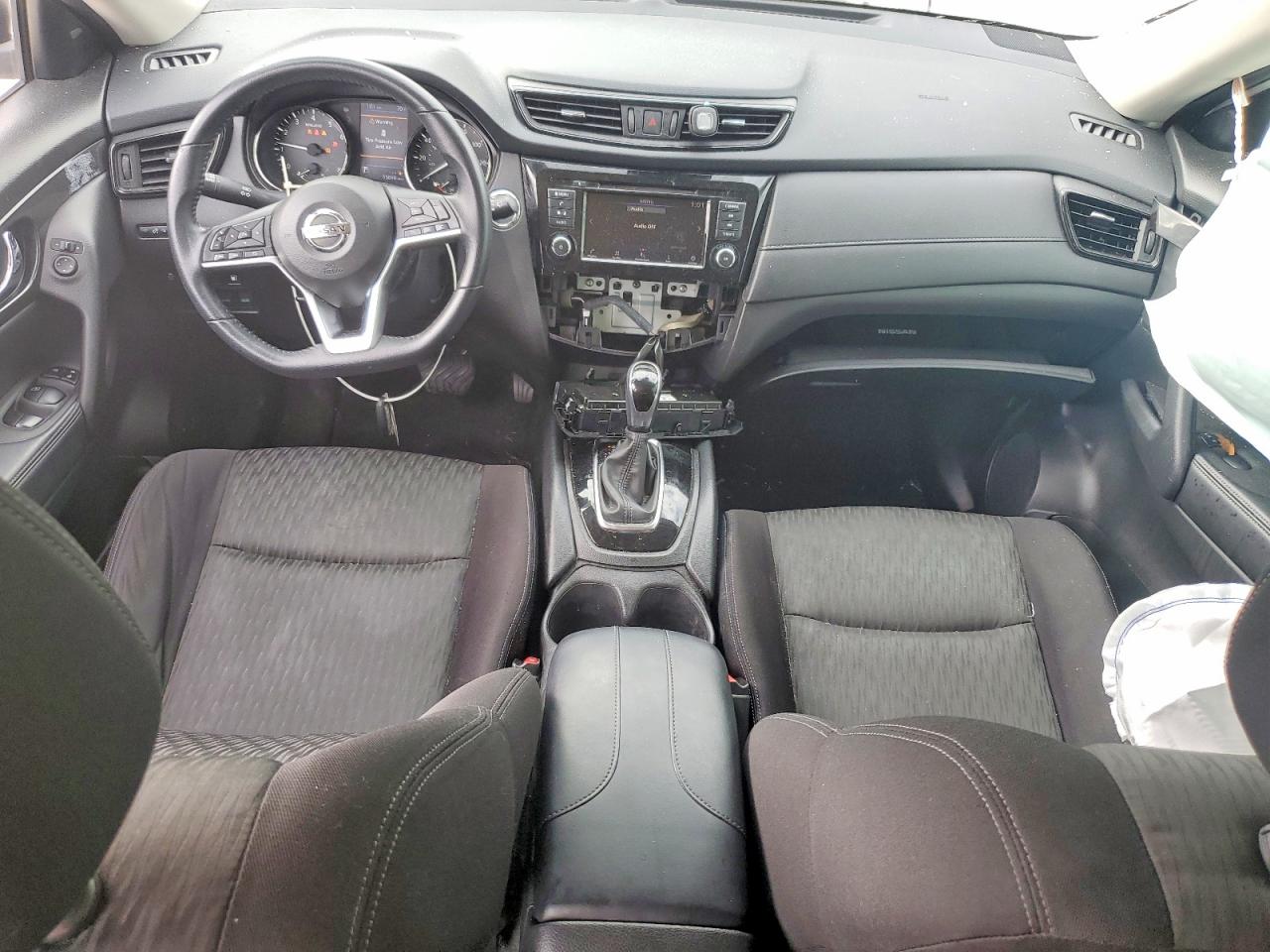 2020 NISSAN ROGUE SV photo 22