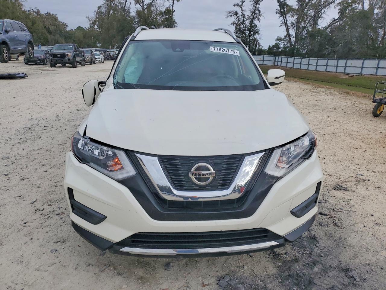2020 NISSAN ROGUE SV photo 13