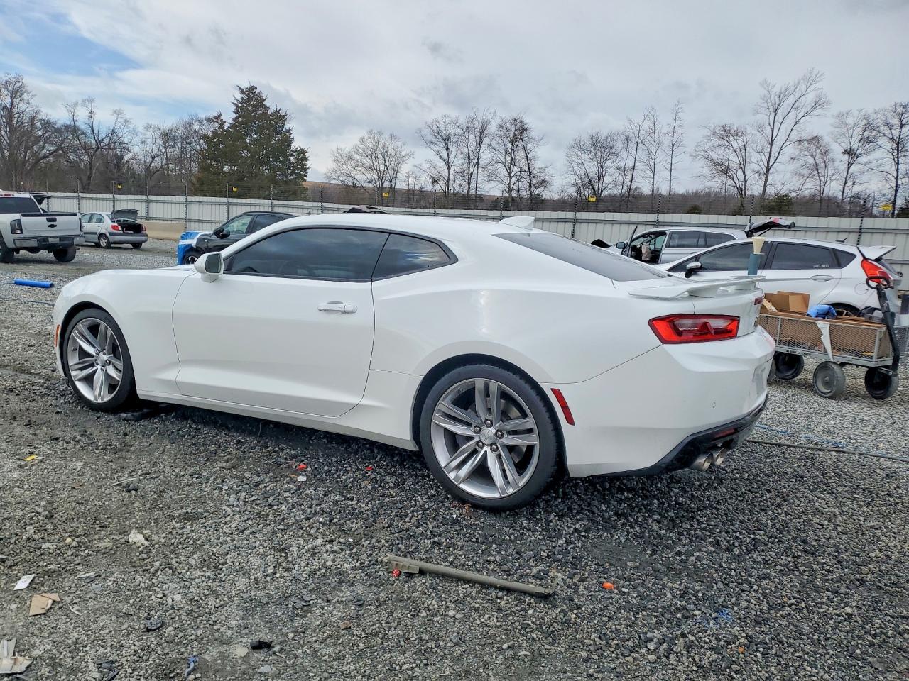 2017 CHEVROLET CAMARO SS photo 3