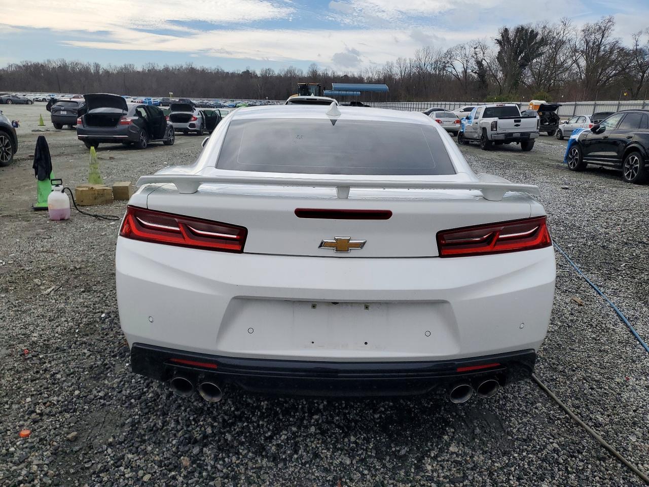 2017 CHEVROLET CAMARO SS photo 11