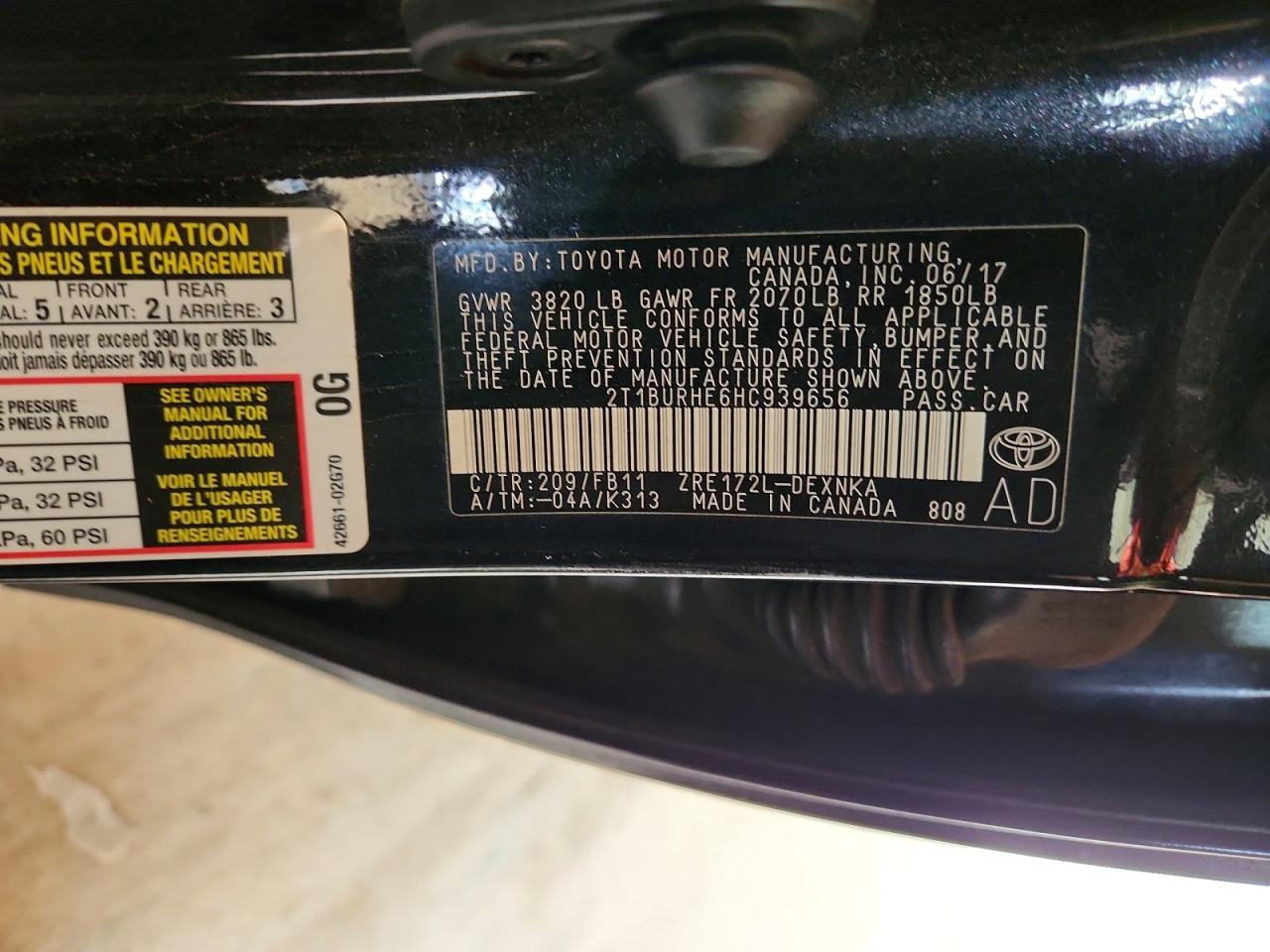 2017 TOYOTA COROLLA L photo 12