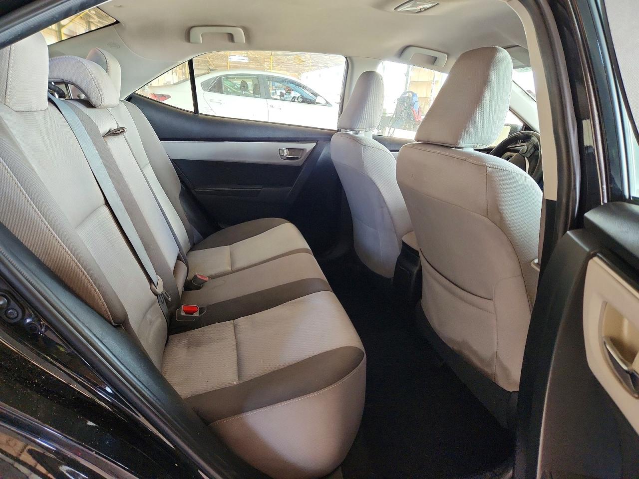 2017 TOYOTA COROLLA L photo 10