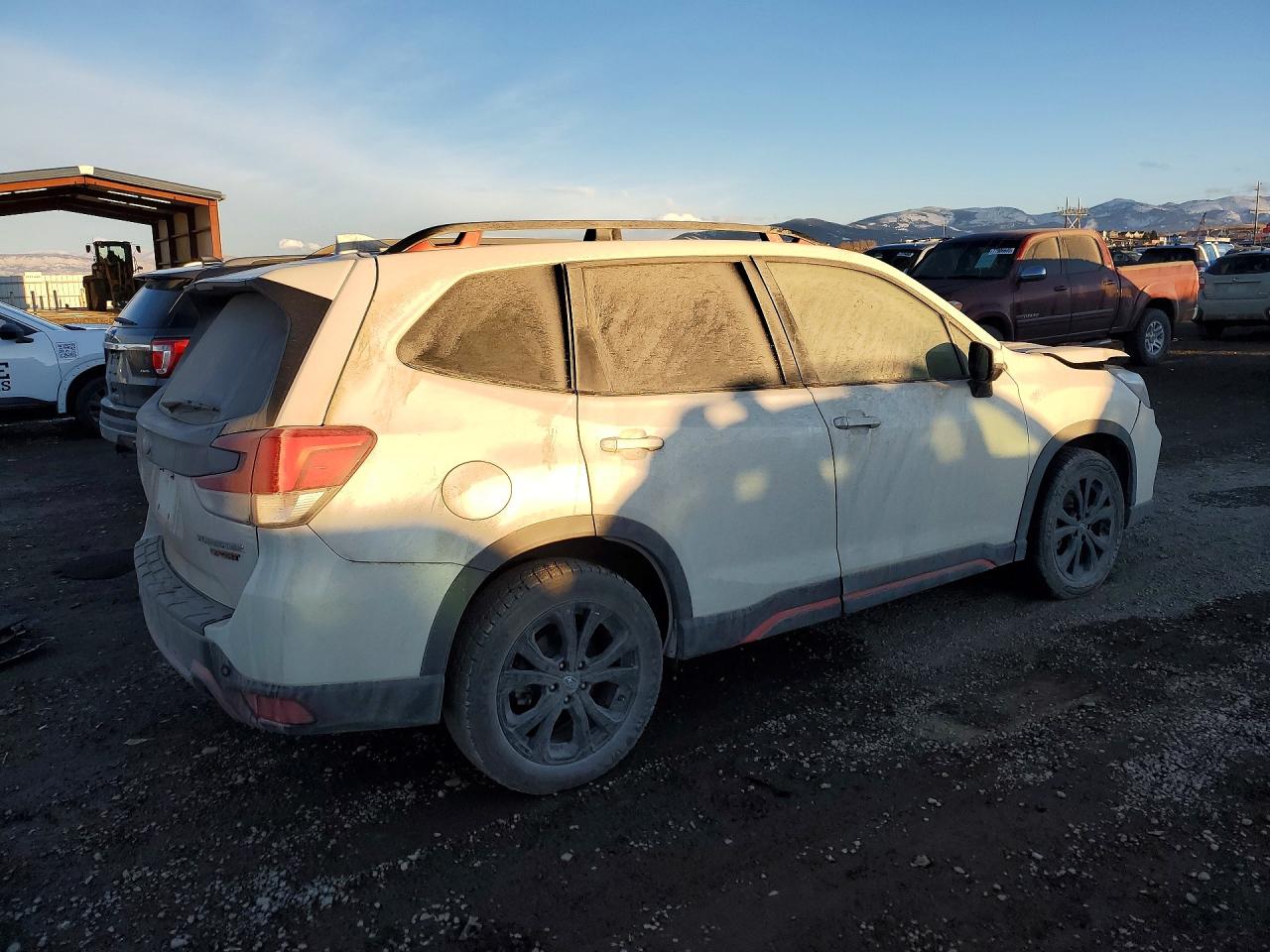 2020 SUBARU FORESTER SPORT photo 3