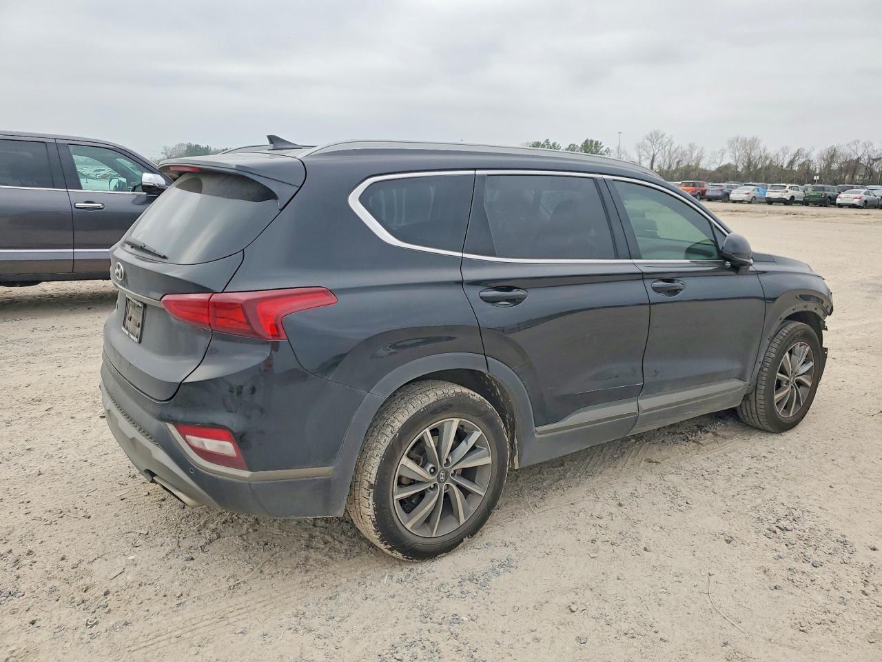 2019 HYUNDAI SANTA FE photo 5