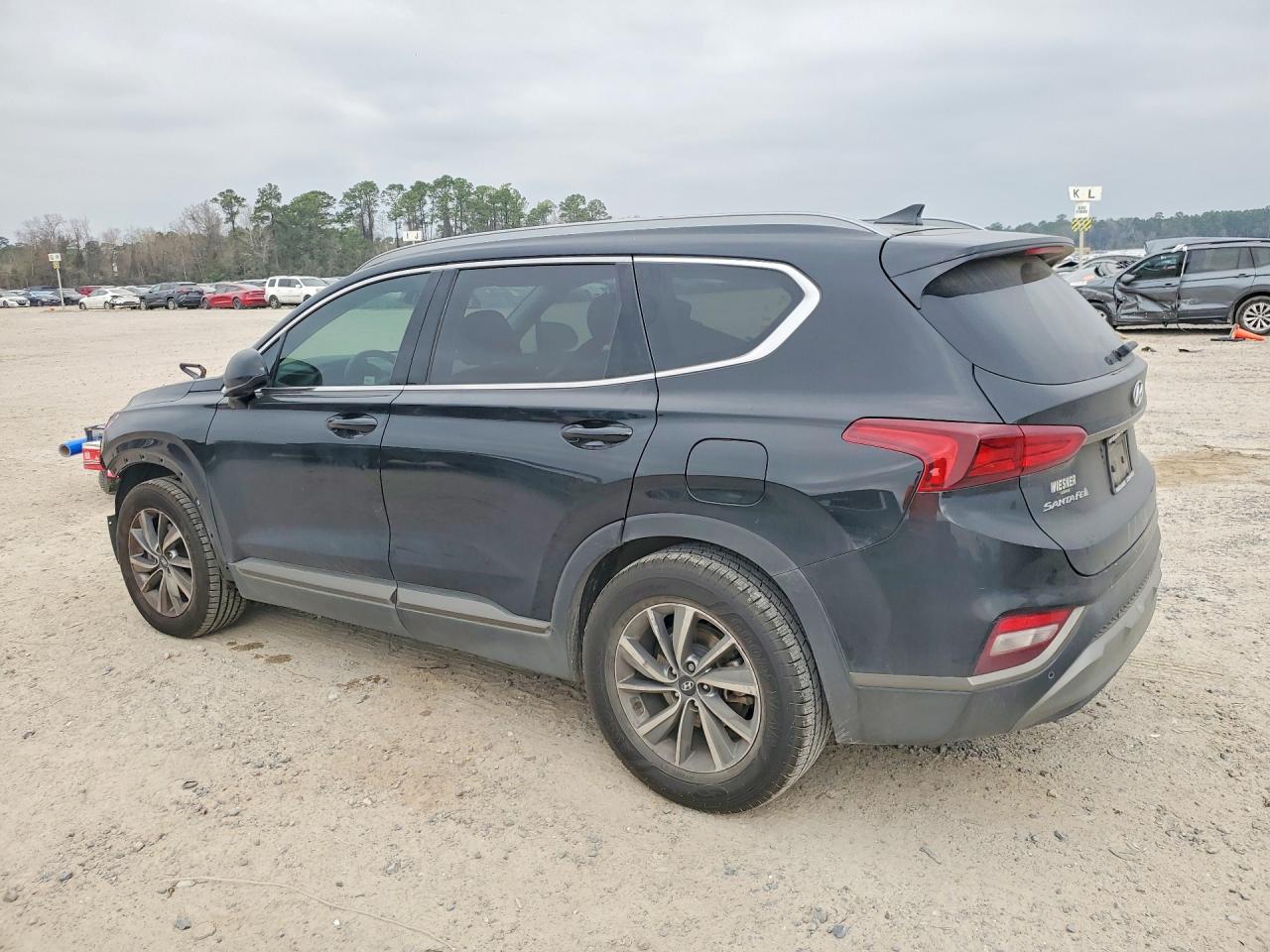 2019 HYUNDAI SANTA FE photo 3