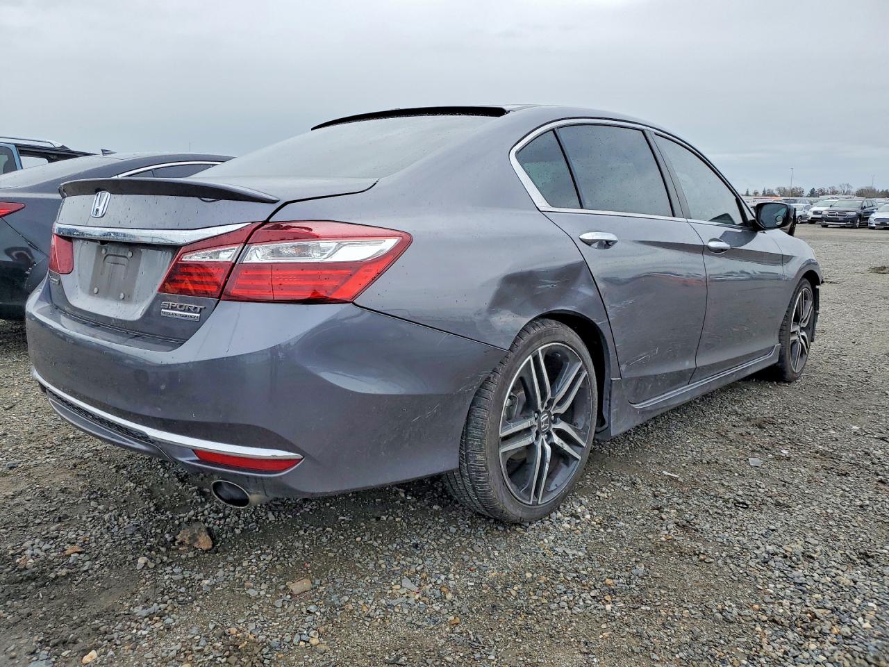 2017 HONDA ACCORD SPORT SPECIAL EDITION photo 3