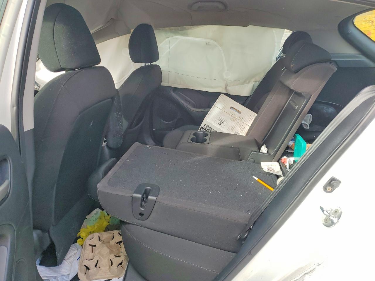2017 KIA FORTE LX photo 19