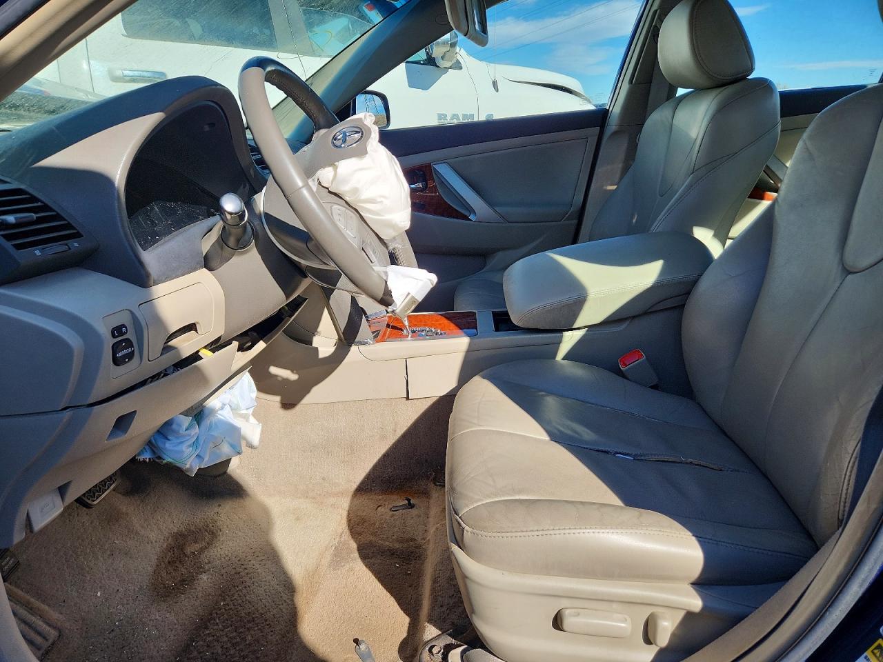 2008 TOYOTA CAMRY XLE V6 photo 7