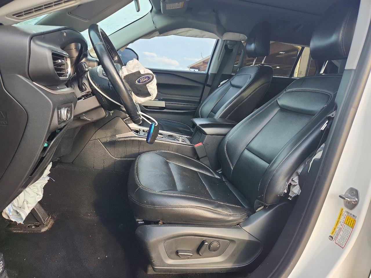 2021 FORD EXPLORER XLT photo 13