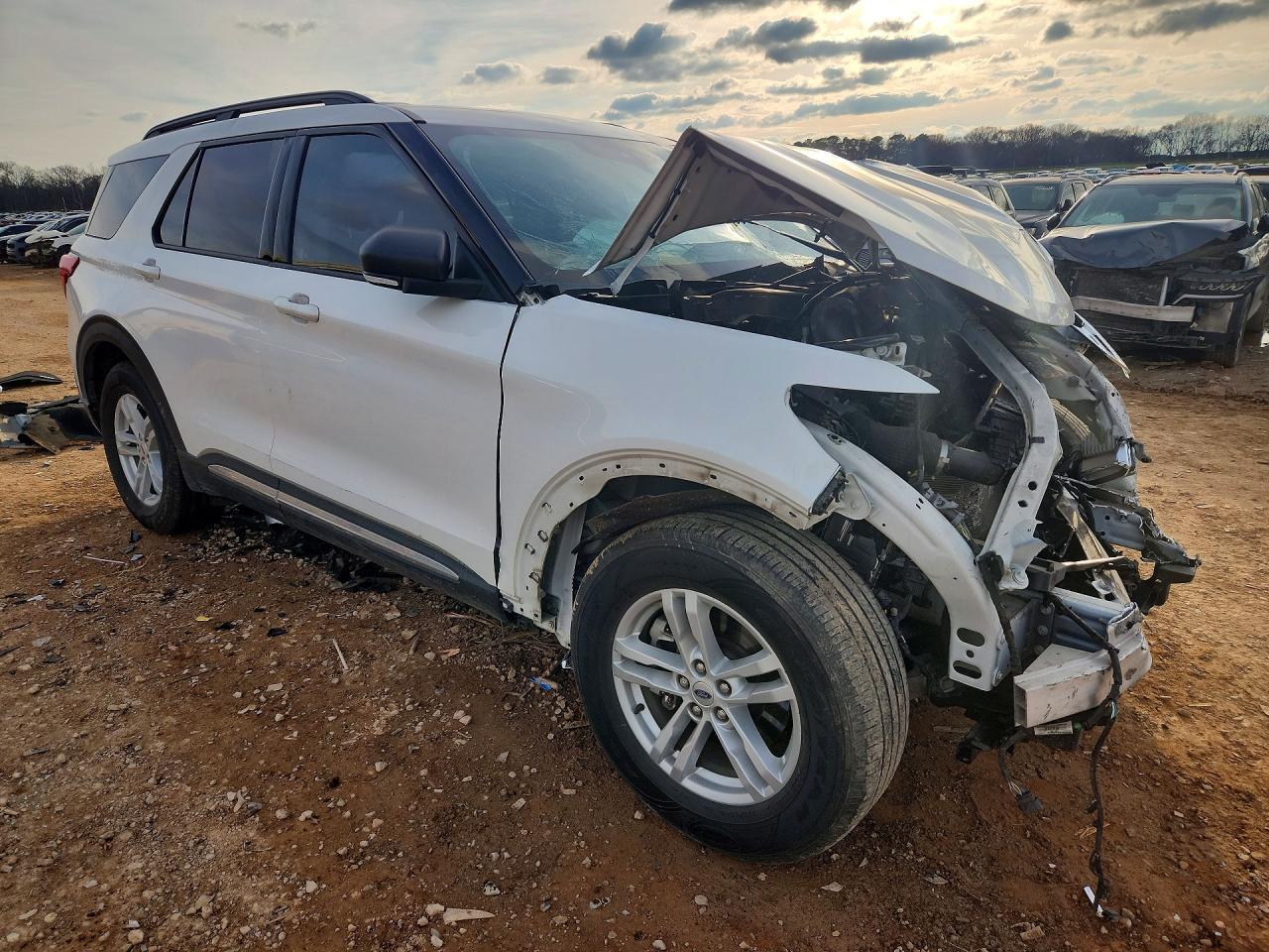 2021 FORD EXPLORER XLT photo 7