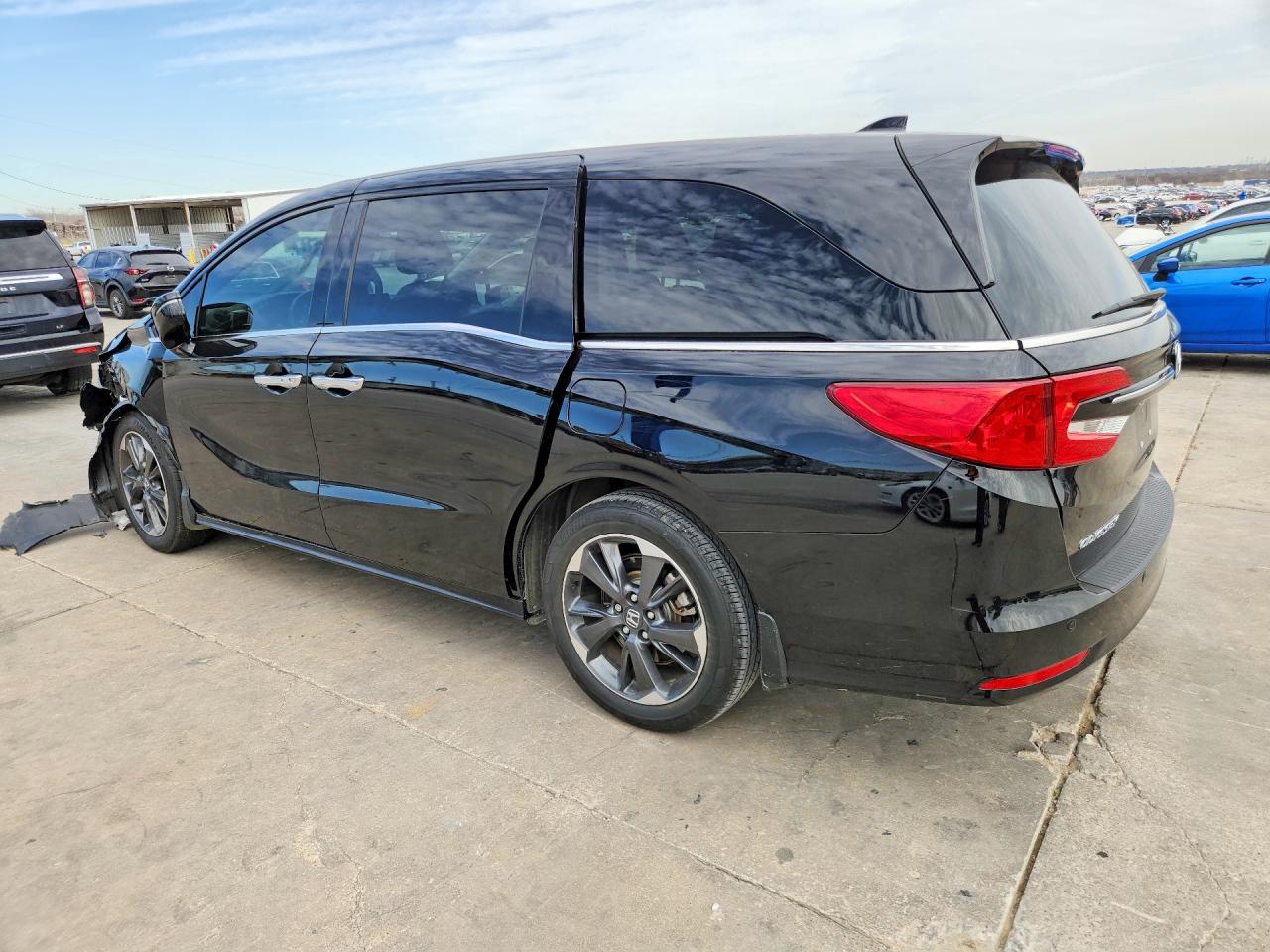 2023 HONDA ODYSSEY ELITE photo 3