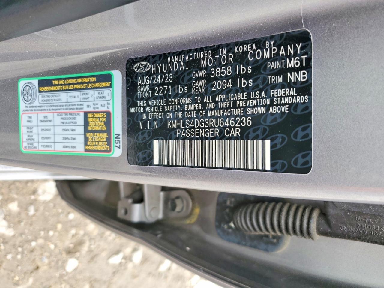 2024 HYUNDAI ELANTRA SEL photo 12