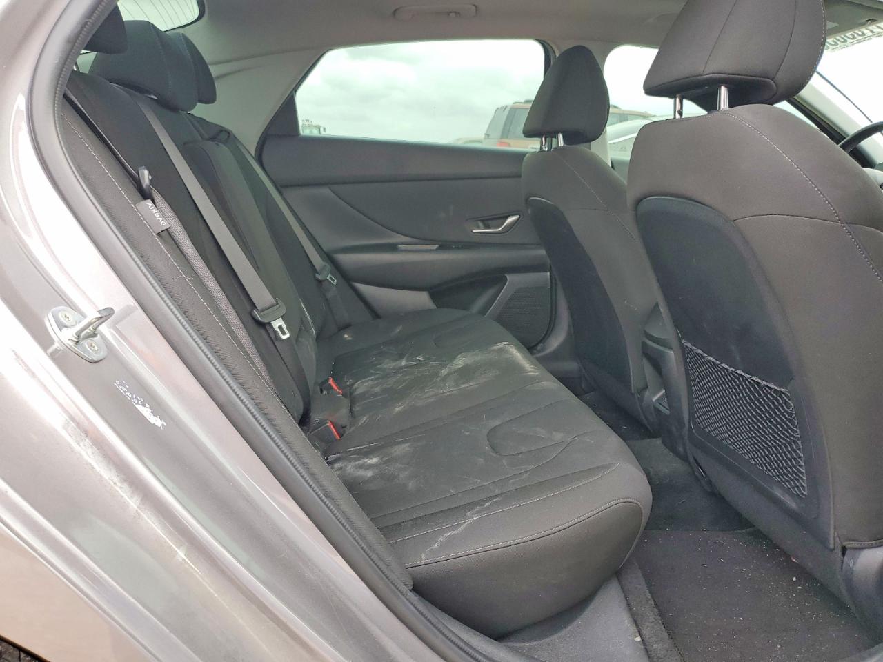 2024 HYUNDAI ELANTRA SEL photo 10