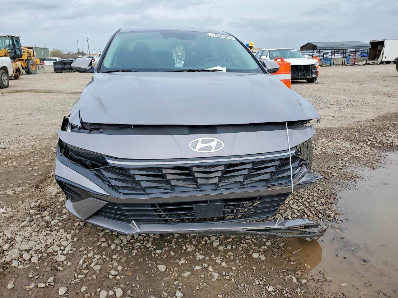 2024 HYUNDAI ELANTRA SEL photo 5