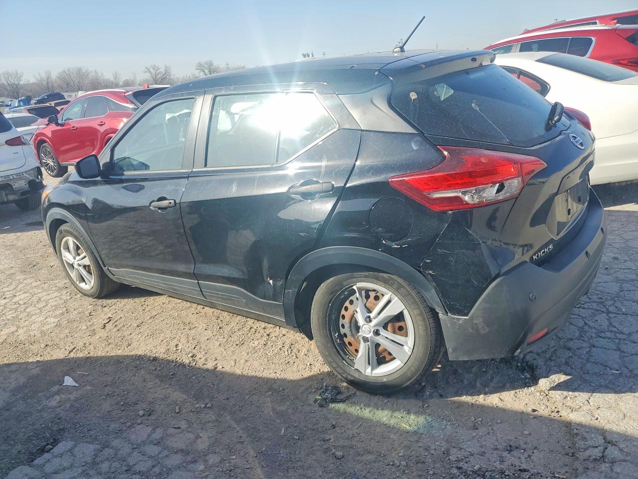 2020 NISSAN KICKS S photo 3