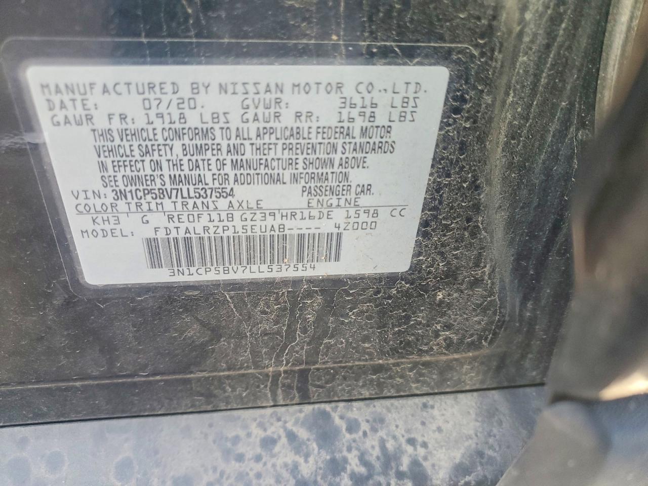 2020 NISSAN KICKS S photo 25