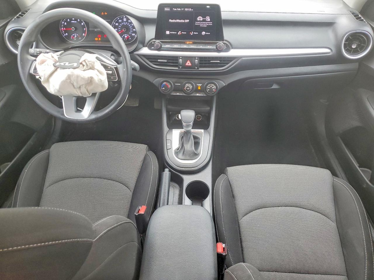 2023 KIA FORTE LX photo 15