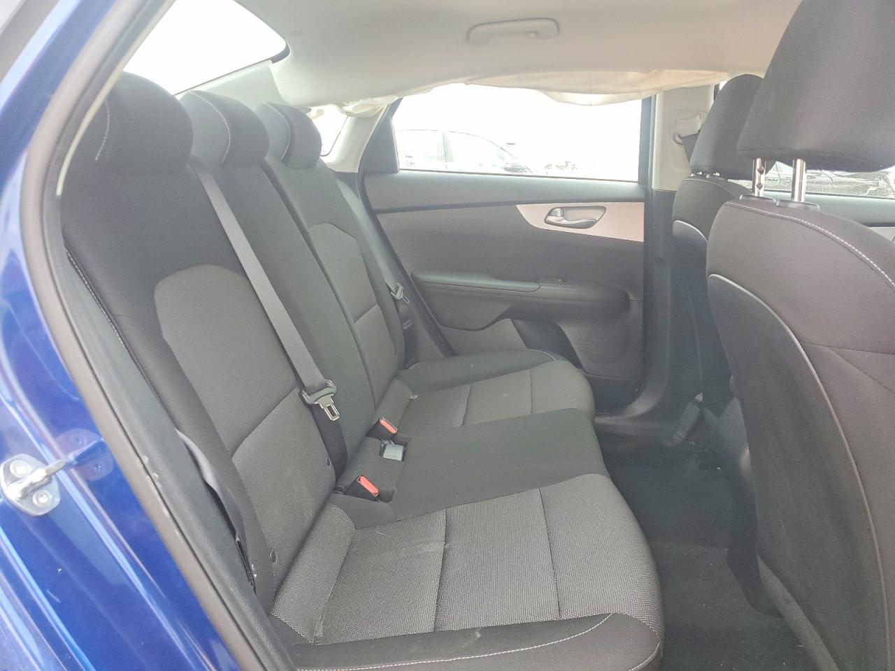 2023 KIA FORTE LX photo 19