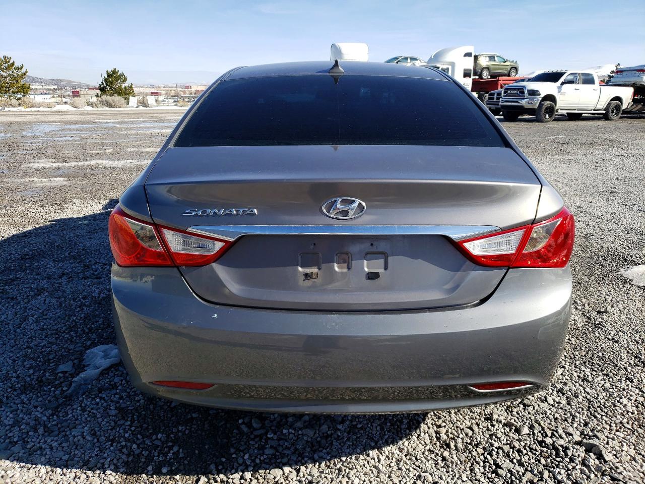 2012 HYUNDAI SONATA GLS photo 11