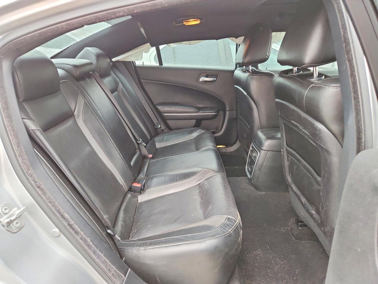 2020 DODGE CHARGER SXT photo 10