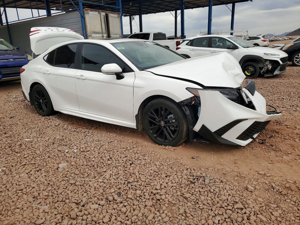 2025 TOYOTA CAMRY XSE photo 10