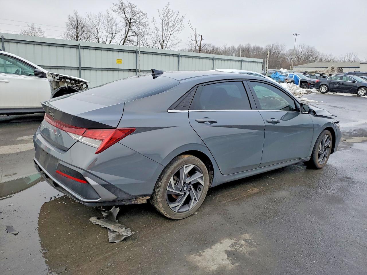2024 HYUNDAI ELANTRA SEL photo 7