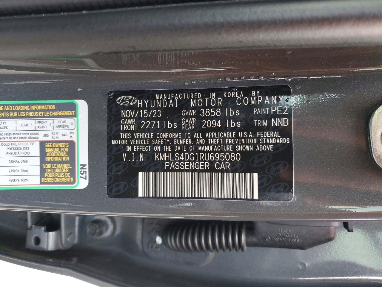 2024 HYUNDAI ELANTRA SEL photo 34