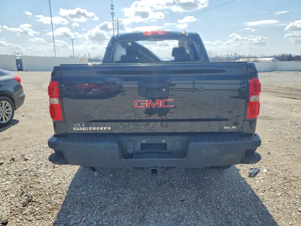 2015 GMC SIERRA K1500 SLE photo 6