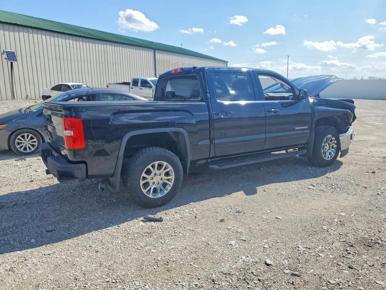 2015 GMC SIERRA K1500 SLE photo 3